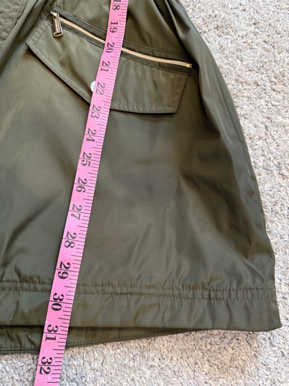 Michael Kors | Olive Green Hooded Anorak Jacket with Adjustable Waist - Picture 11 of 16